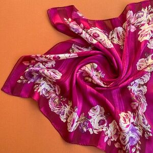 Vintage 1980s Small Purple Scarf With Roses